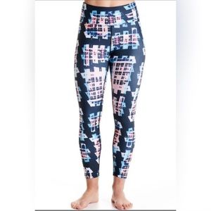 Oiselle Rear Window Print Spandos Cropped Ankle Leggings Running - XL
